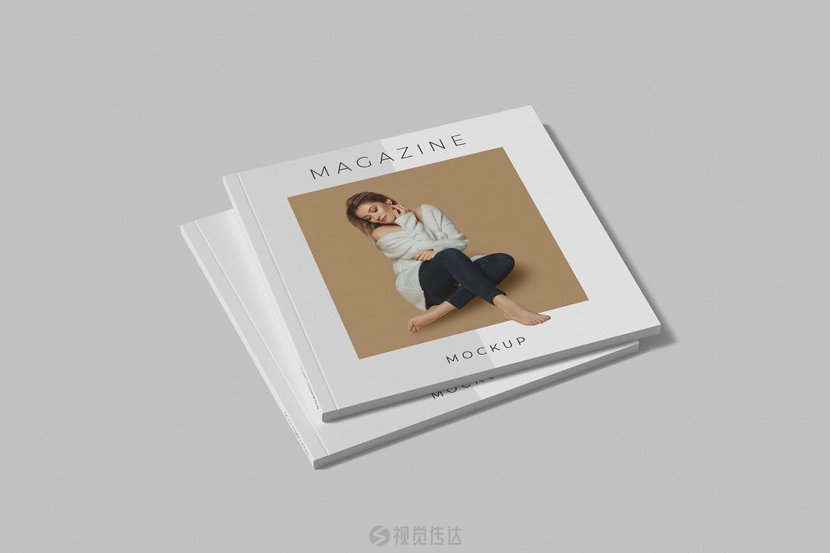 真实的方形杂志画册样机